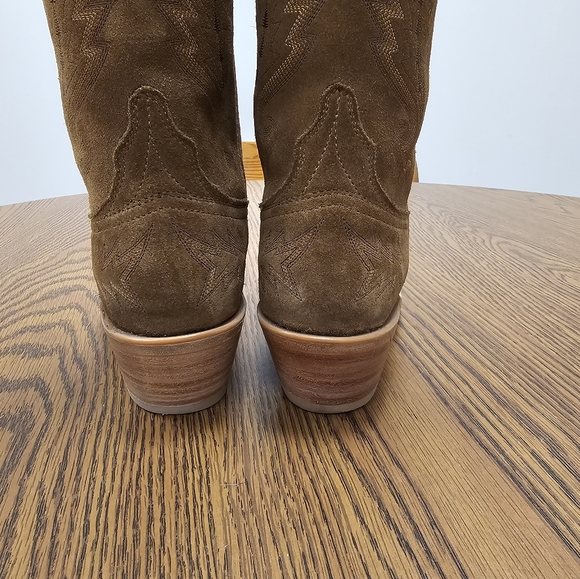 Lucchese Priscilla Suede Boots - Picture 4 of 6